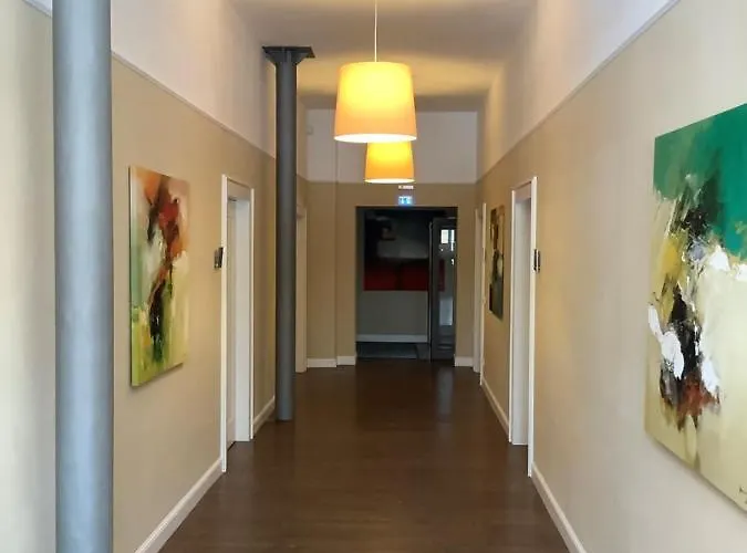 Hotel Gaestehaus Am Ukb 3*