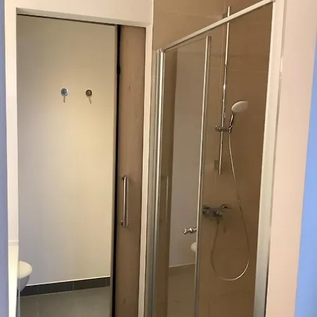 Szálloda Gaestehaus Am Ukb