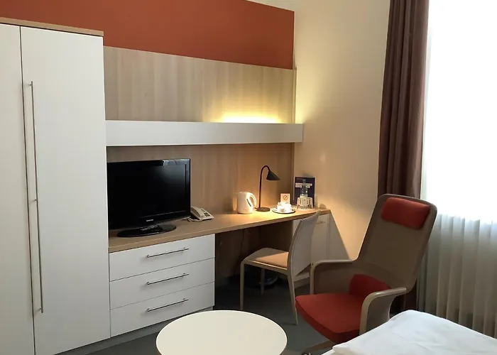 Gaestehaus Am Ukb Hotell